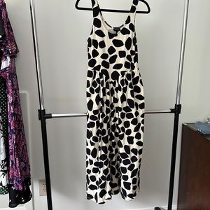 Women’s dress